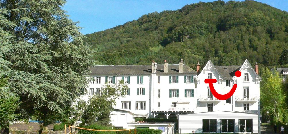 Hotel Et Résidence Des Bains Vic Sur Cère