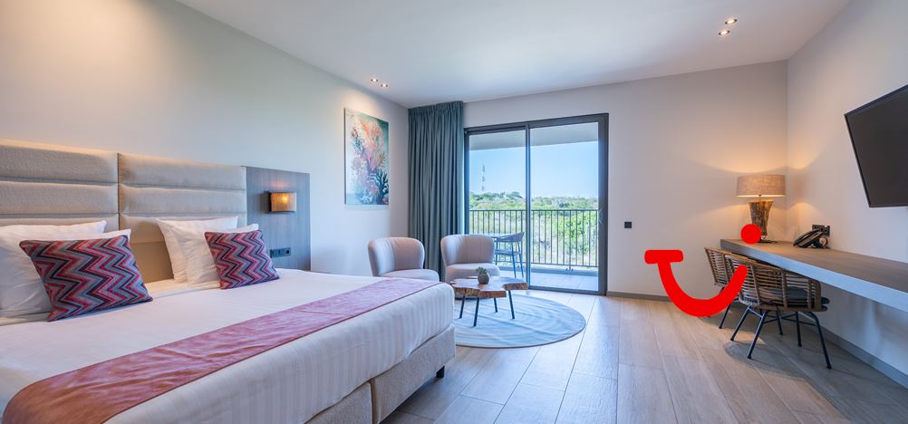 Dolphin Suites