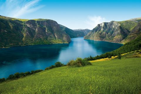 8 Daagse Noorse Fjorden Cruise Koningsdam 8 Daagse Noorse Fjorden Cruise Koningsdam