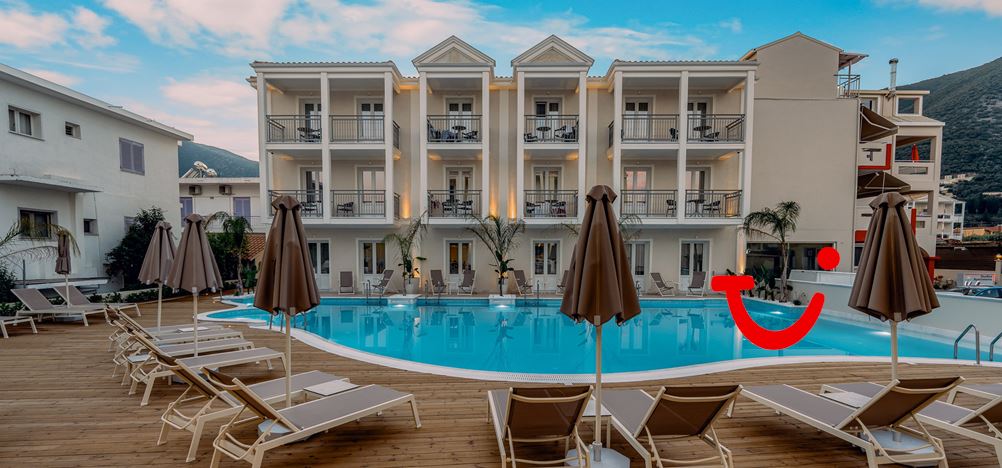 Royal Nidri Suites
