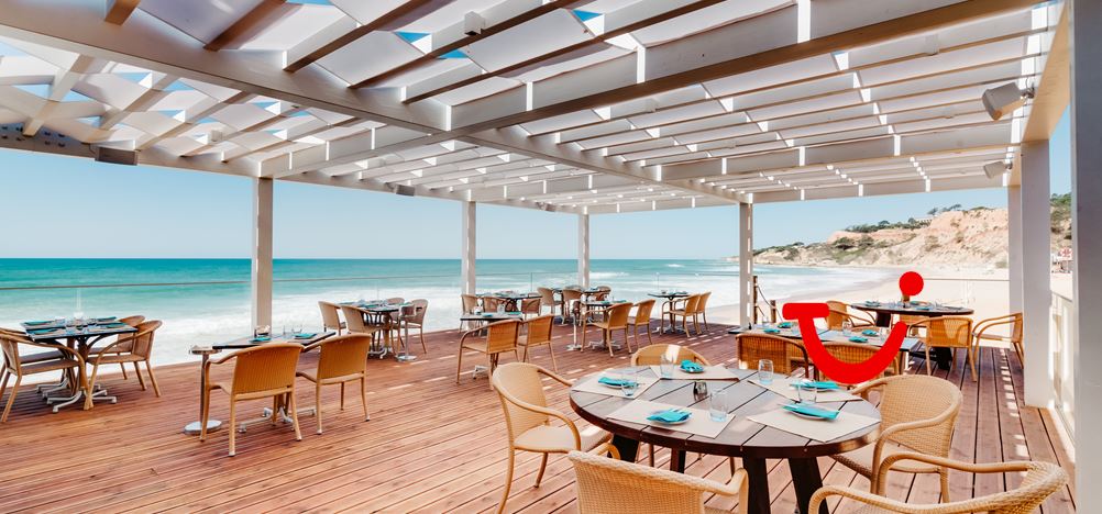 Pine Cliffs Resort