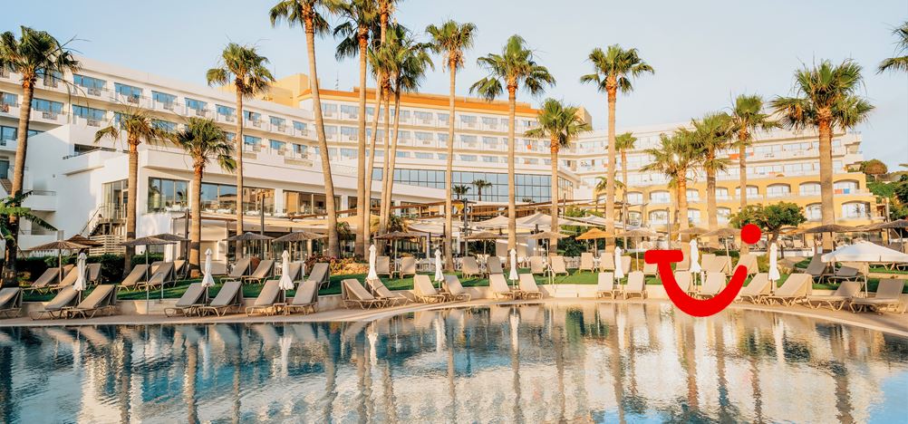 St. George Beach Hotel & Spa