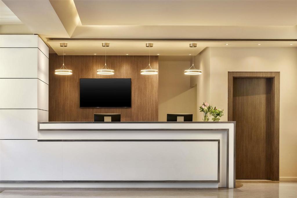 Zon 4* Costa de Lisboa - Portugal € 383,- 【restaurant(s), sauna】