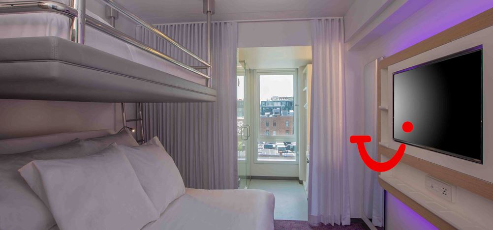 YOTEL Boston