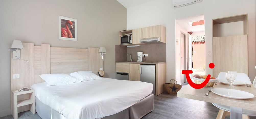 Odalys Les Gardians Le Village Camarguais