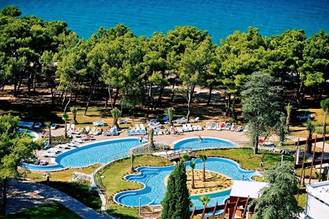 Geweldige autovakantie Noord Dalmatië ⏩ Solaris Beach Resort Happy Camp 4 Dagen  €76,-