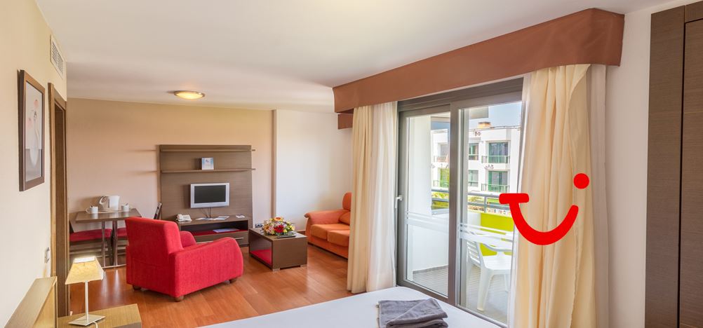 LIVVO Corralejo Beach