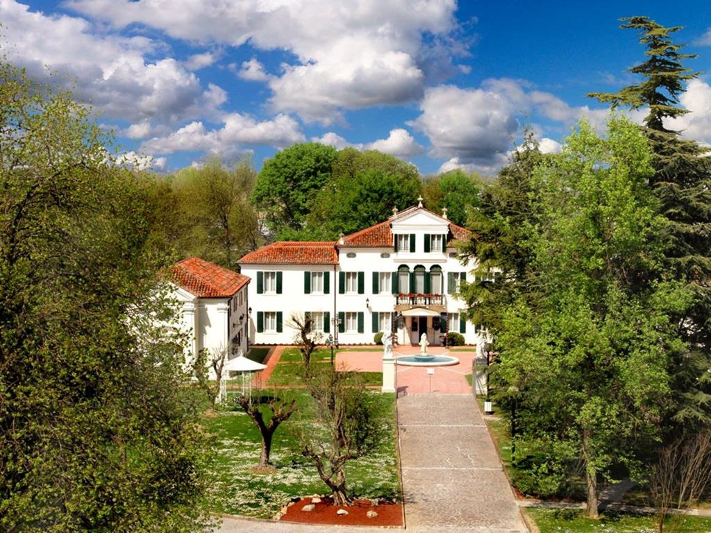 parkhotel-relais-villa-fiorita