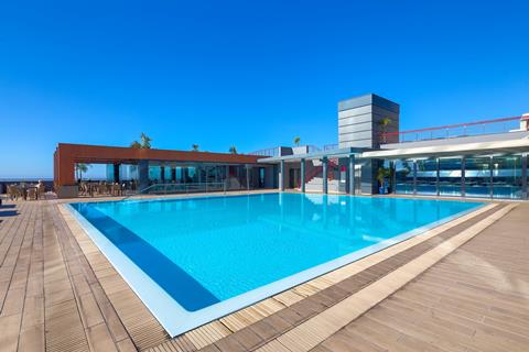 Zon 4* Madeira € 666,- | restaurant(s), zwembad, fitness, sauna