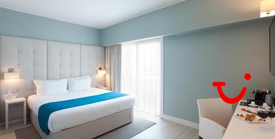 LUTECIA Smart Design Hotel - SuperHalfs
