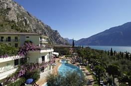 Hotel Royal Village
