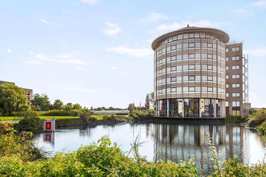 Amedia Amsterdam Airport Trademark by Wyndham