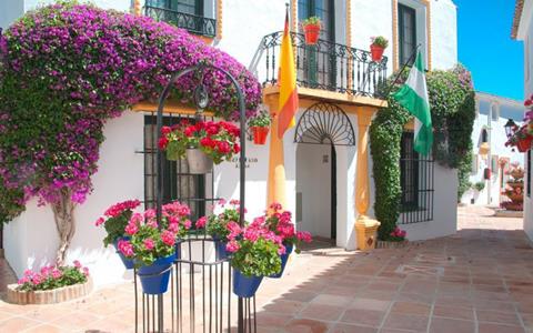 Globales Pueblo Andaluz Marbella 4 days Walking