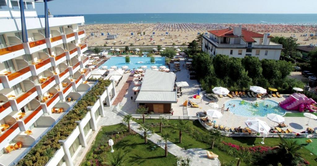 Online bestellen: Bibione Palace Suite