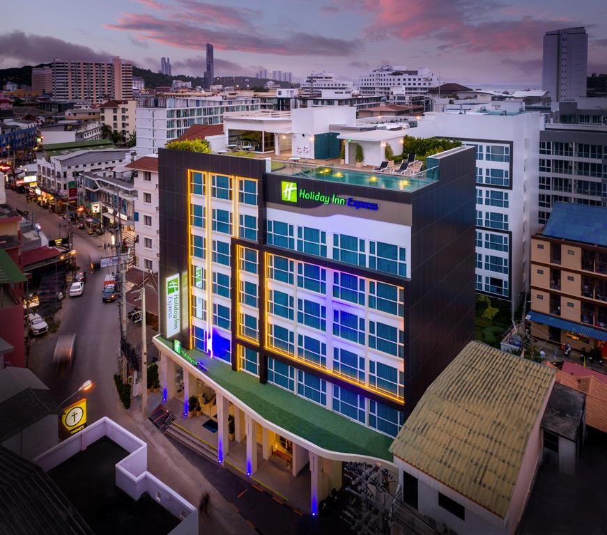 holiday-inn-express-pattaya-central