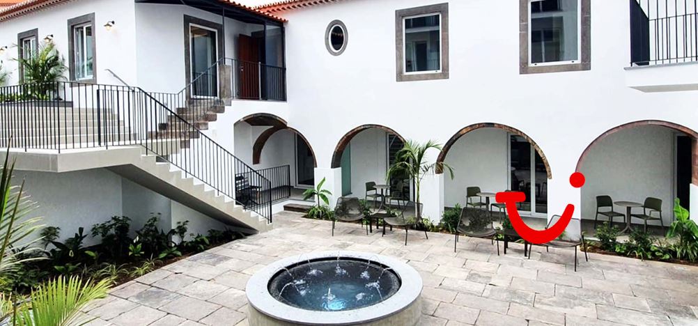 Pestana Fisherman Village