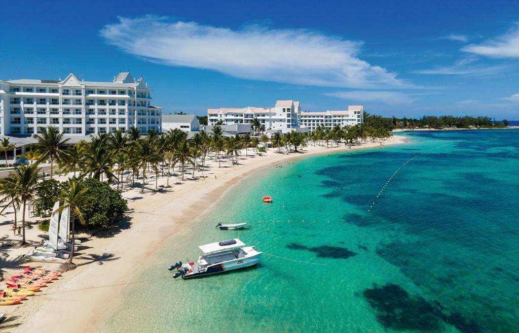 Online bestellen: Hotel Riu Ocho Rios