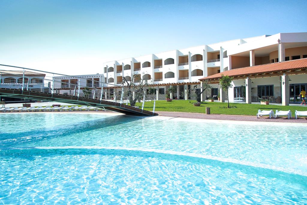 Vakantie 4* Basilicata € 849,- ➤ kindvriendelijk resort