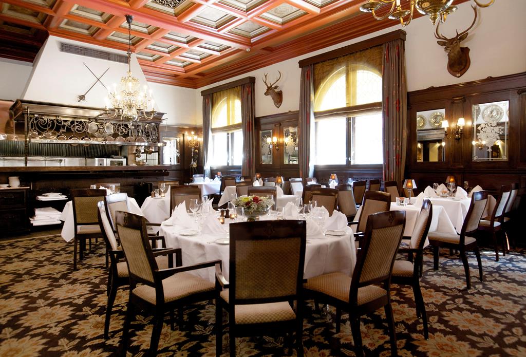 hotel-bristol