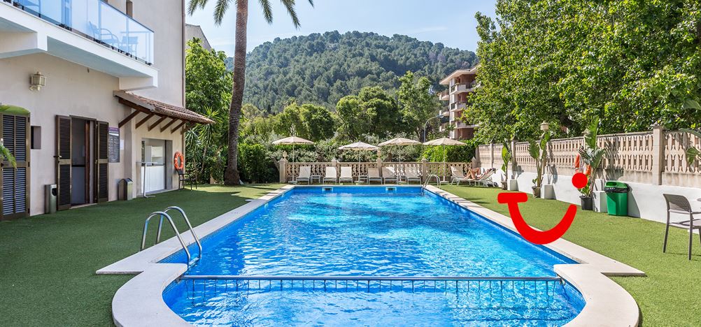 Fergus Style Soller Beach