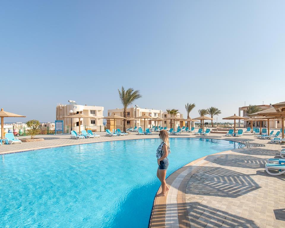 hilton-hurghada-long-beach-resort