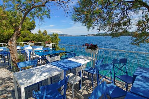 TIP vakantie Midden Dalmatië 🏝️ Belvedere Happy Camp