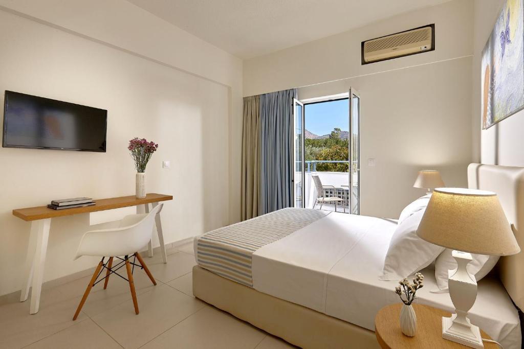 vasia-ormos-hotel