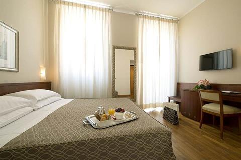 Speciale aanbieding vakantie Lombardije 🏝️ 4 Dagen logies ontbijt Fenice Milano Formule 1 reis