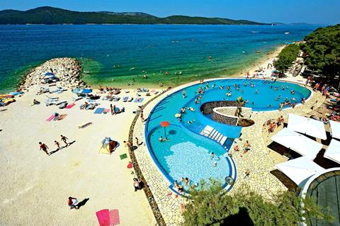 Resort Solaris