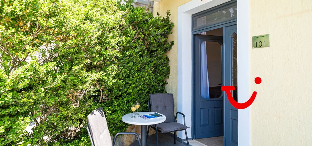 Bacan Serviced Apartments