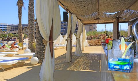 Deal vakantie Malta 🏝️ LABRANDA Riviera Hotel & Spa 8 Dagen  €581,-