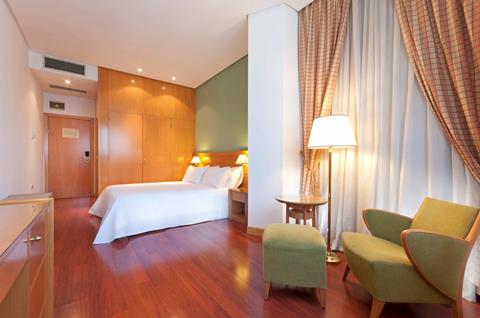 TRYP Alameda