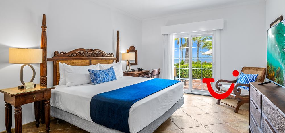 Harbour Village Beach Club