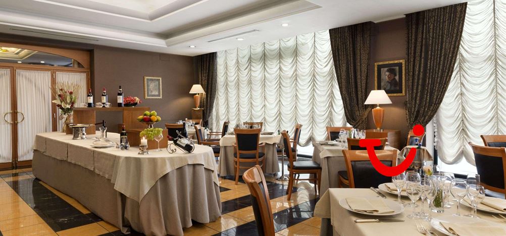 Ramada Naples