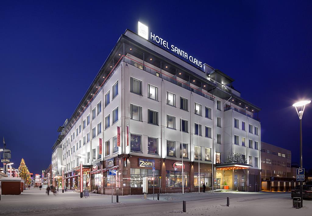 Santa's Hotel Santa Claus Finland Lapland Rovaniemi sfeerfoto groot