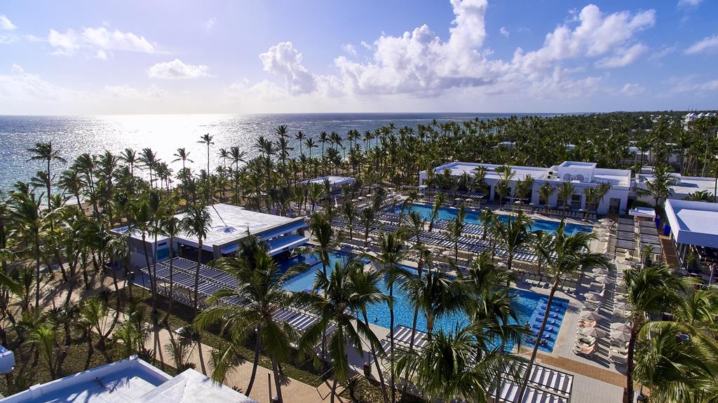 Online bestellen: Hotel Riu Bambu