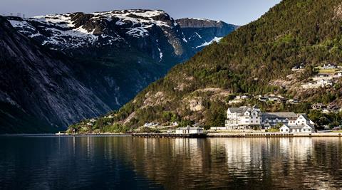 Fantastische autovakantie Vestlandet ⭐ 4 Dagen logies ontbijt Hardangerfjord