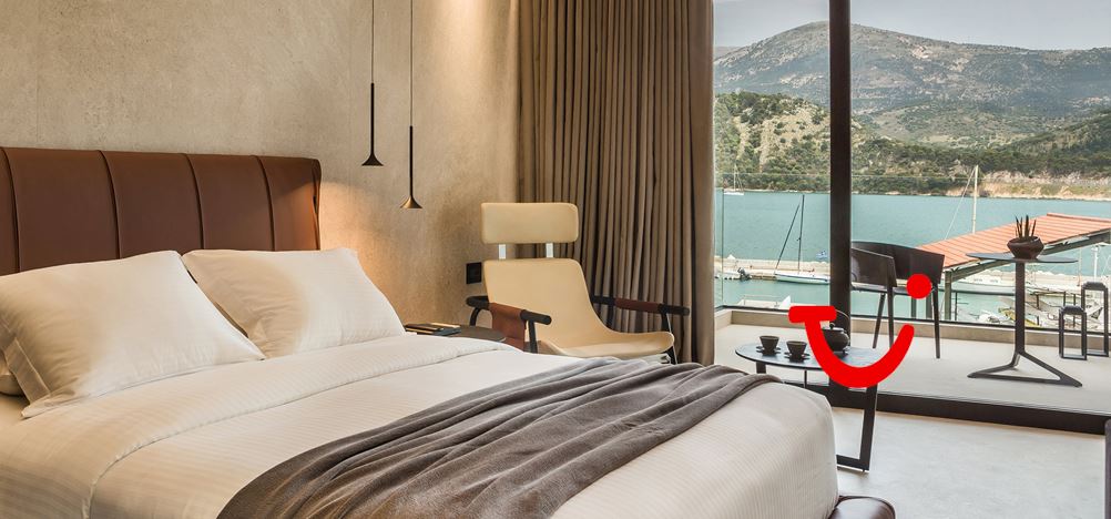 Canale Hotel & Suites