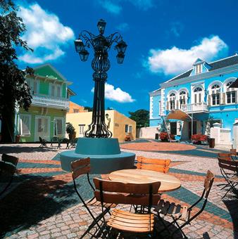 Sonesta Kura Hulanda Village Spa