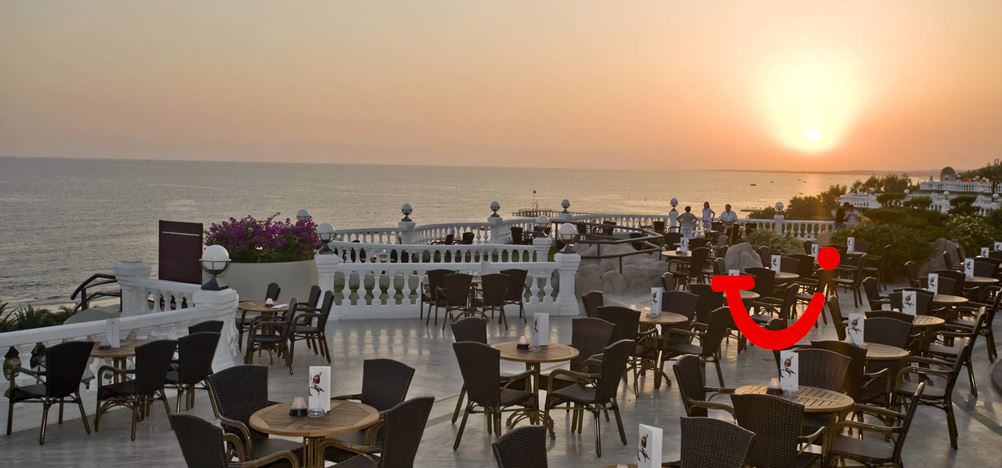 Sunrise Queen Resort & Spa