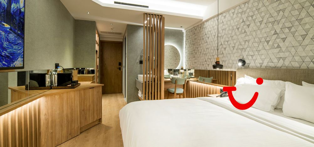 Akasha Beach Hotel & Spa