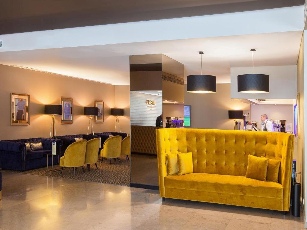 LUTECIA Smart Design Hotel SuperHalfs foto 5