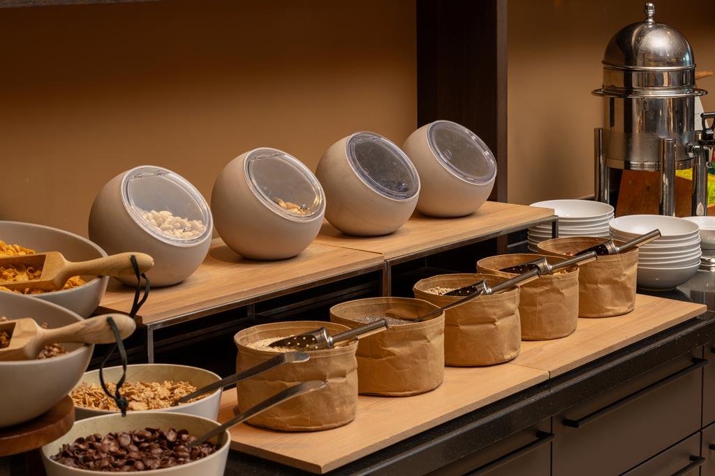Fitnessruimte van Hilton Garden Inn Davos (miniatuur)
