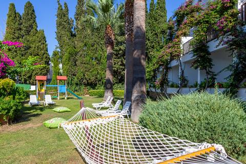 Vakantie 3* all inclusive Egeïsche Kust € 574,- ✓ sauna, beachvolleybal, zwembad, tennisbaan