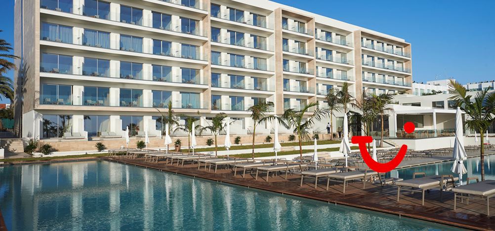 Sunrise Jade - Adults Only