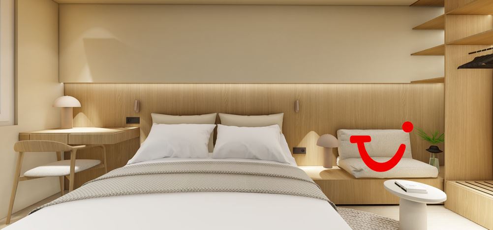 The CORNR Seaview hotel