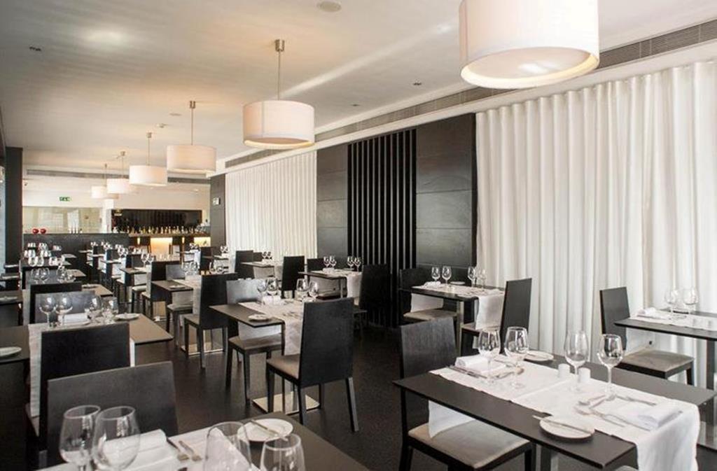 LUTECIA Smart Design Hotel SuperHalfs foto 3
