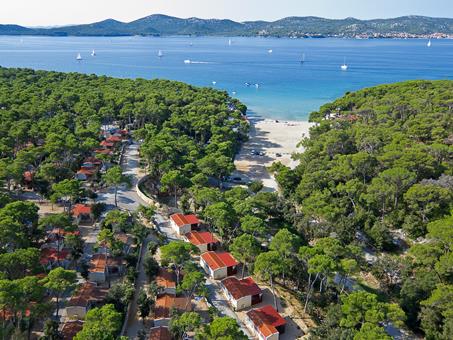 Top deal zonvakantie Noord Dalmatië 🏝️ Park Soline 4 Dagen  €145,-