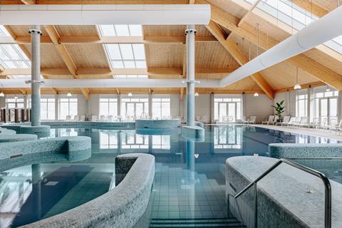 Onvergetelijk op vakantie Zeeland ⏩ Roompot Beach Resort Nieuwvliet Bad 4 Dagen  €296,-