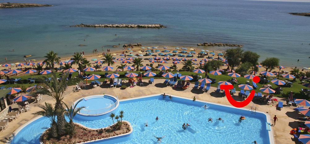 Corallia Beach Hotel Apartments